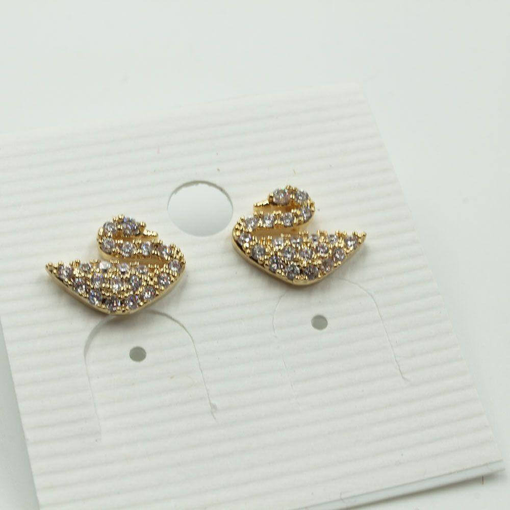 حلق وزه زركون صغير حلق متوفر 2 لون