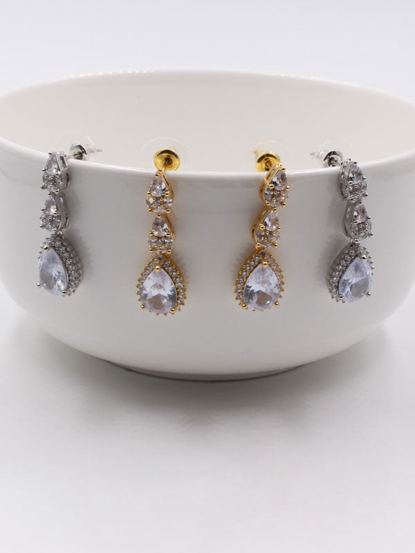 حلق سهره زركون شكل دمعات حلق متوفر 1 لون