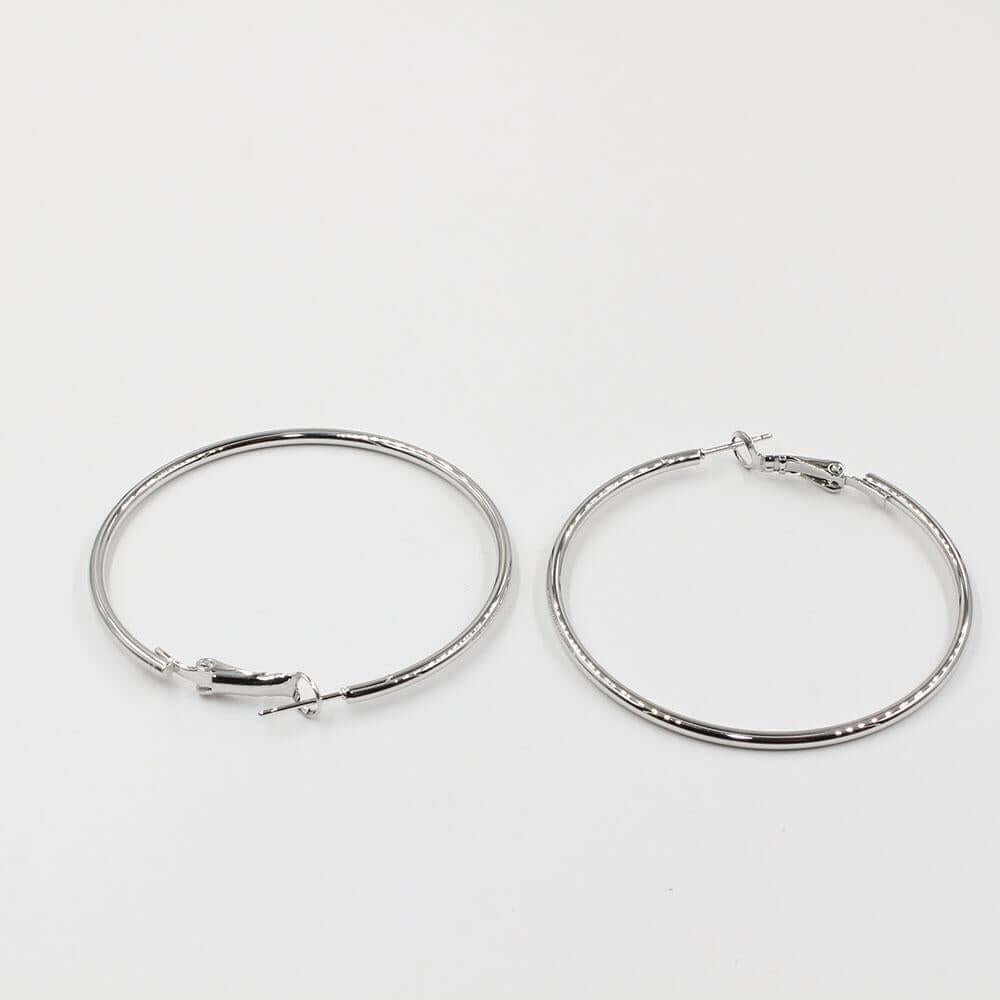 حلق مدور ميتال كبير حلق متوفر 2 لون فضي