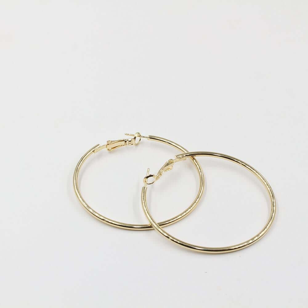 حلق مدور ميتال كبير حلق متوفر 2 لون