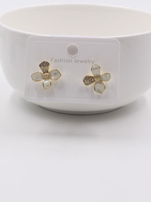 حلق وردة كبيرة ابيض زركون حلق متوفر 1 لون ذهبي