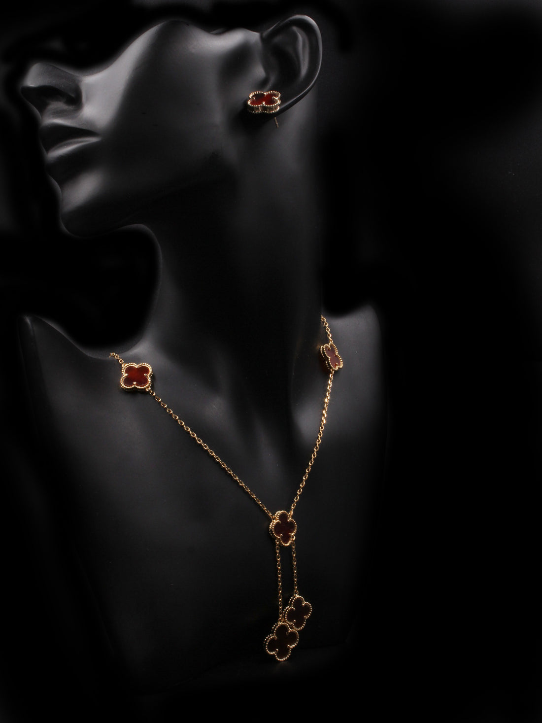 طقم فان كليف 6 ورود اطقم van cleef عنابي