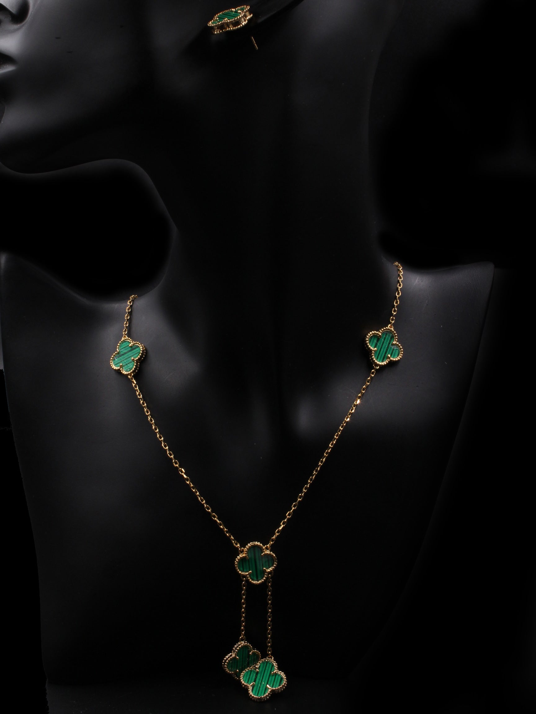 طقم فان كليف 6 ورود اطقم van cleef اخضر