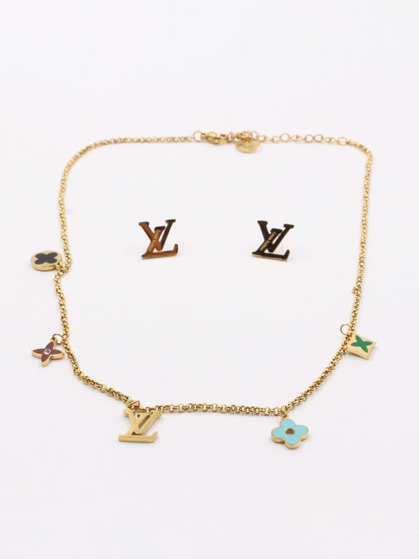 طقم لويس فيتون ملون مكس اطقم louis vuitton ملون