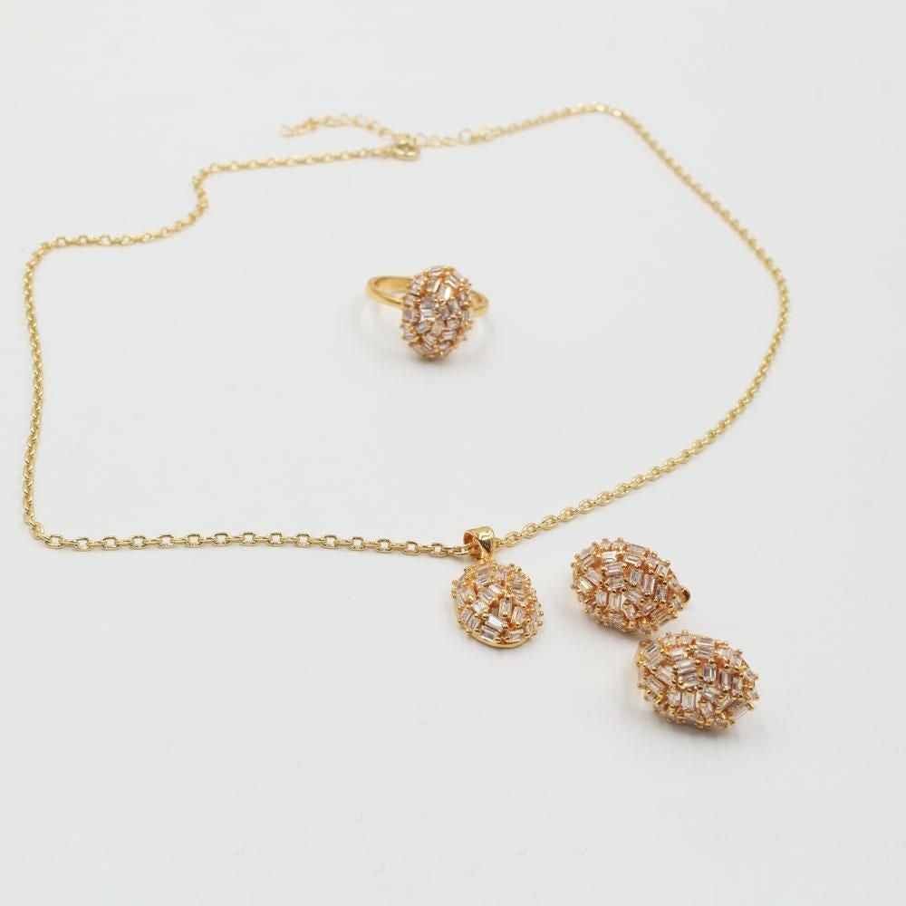 طقم زركون 3 قطع بيضاوي اطقم متوفر 2 لون ذهبي