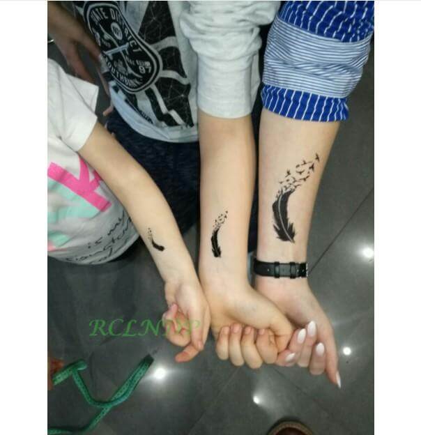 تاتو ريشة اسود تاتوو متوفر 1 لون