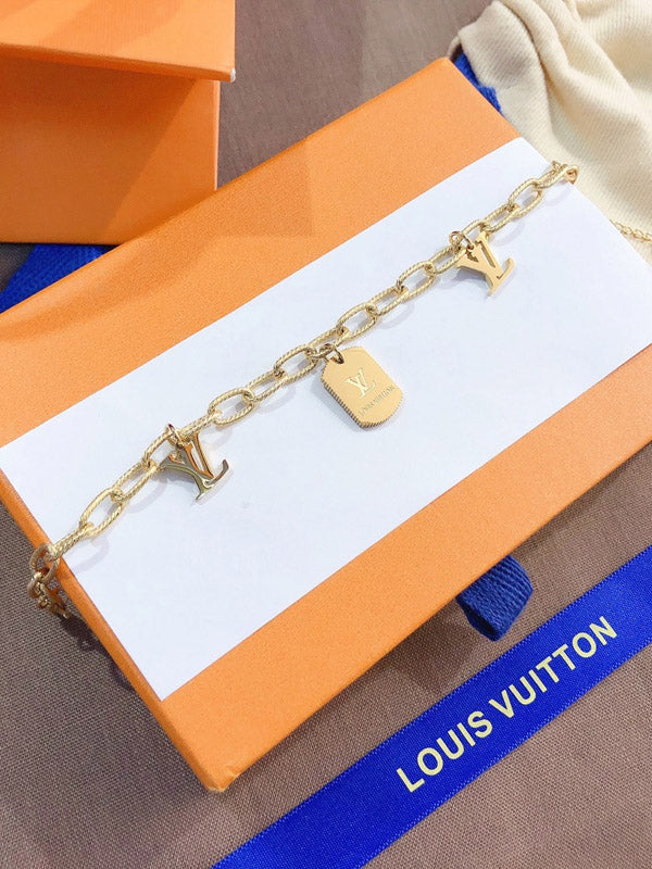 اسواره لويس فيتون ذهبية بتعليقه اسواره louis vuitton