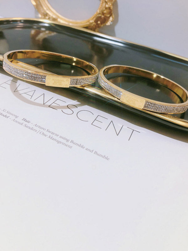 اسوارة مايكل كورس كريستال لوقو اسواره Michael Kors