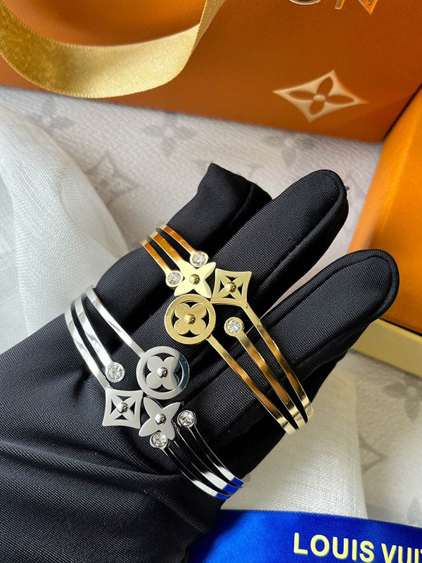 اسوارة لويس فيتون ملتي لوقو اسواره louis vuitton