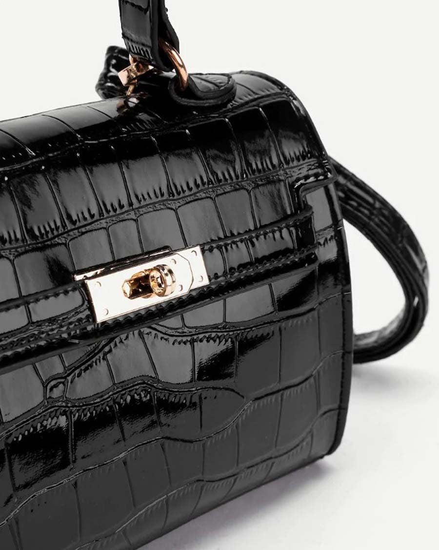 شنطه جلد ثعبان صغيره شنط وحقائب شنط