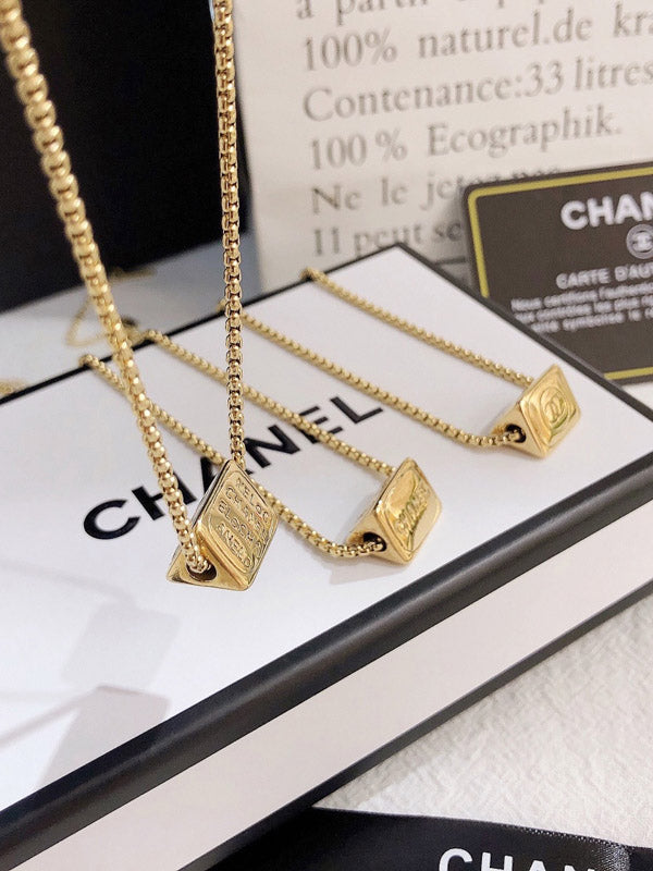 سلسال شانيل ثري فيس سلسال chanel ذهبي