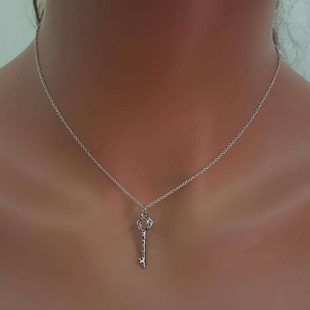 سلسال مفتاح صغير ناعم سلسال متوفر 2 لون