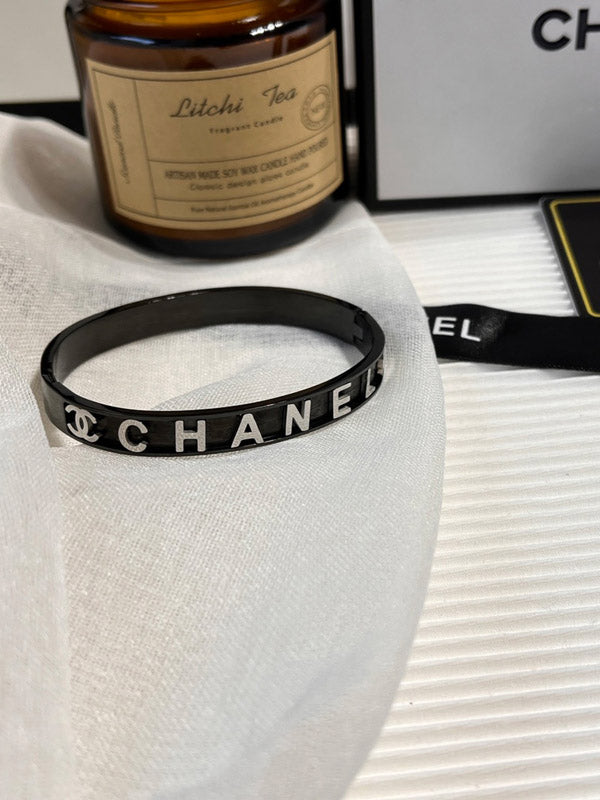 اسوارة شانيل بلاك ادشن لوقو اسواره chanel