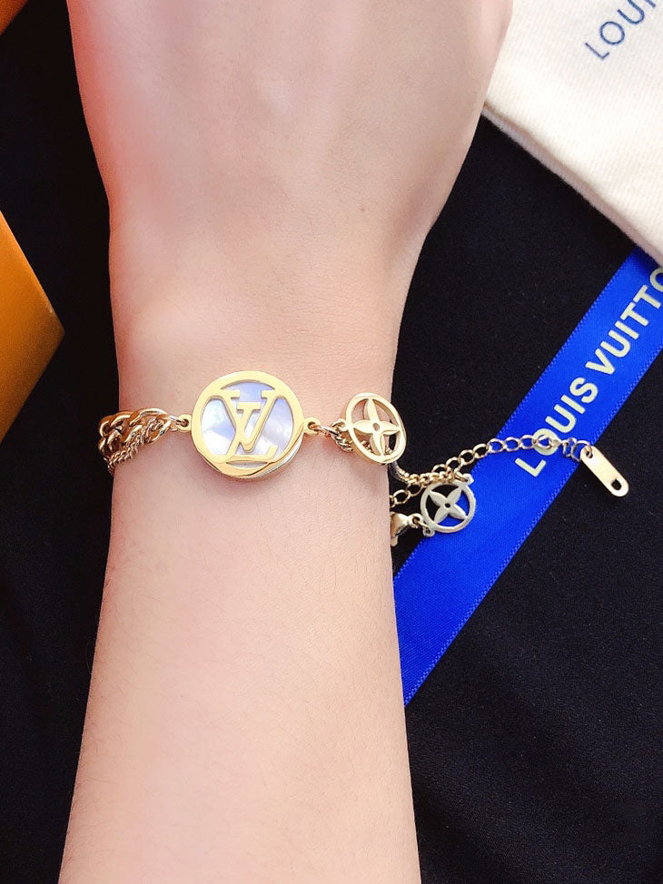 اساور لويس فيتون قولد اند وايت شيل اسواره louis vuitton