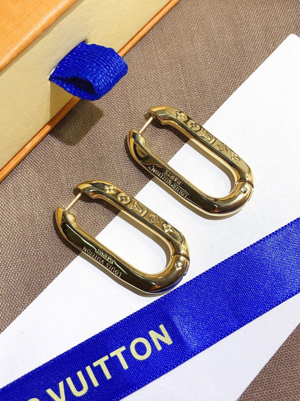 حلق لويس فيتون مستطيل ذهبي لوقو حلق louis vuitton