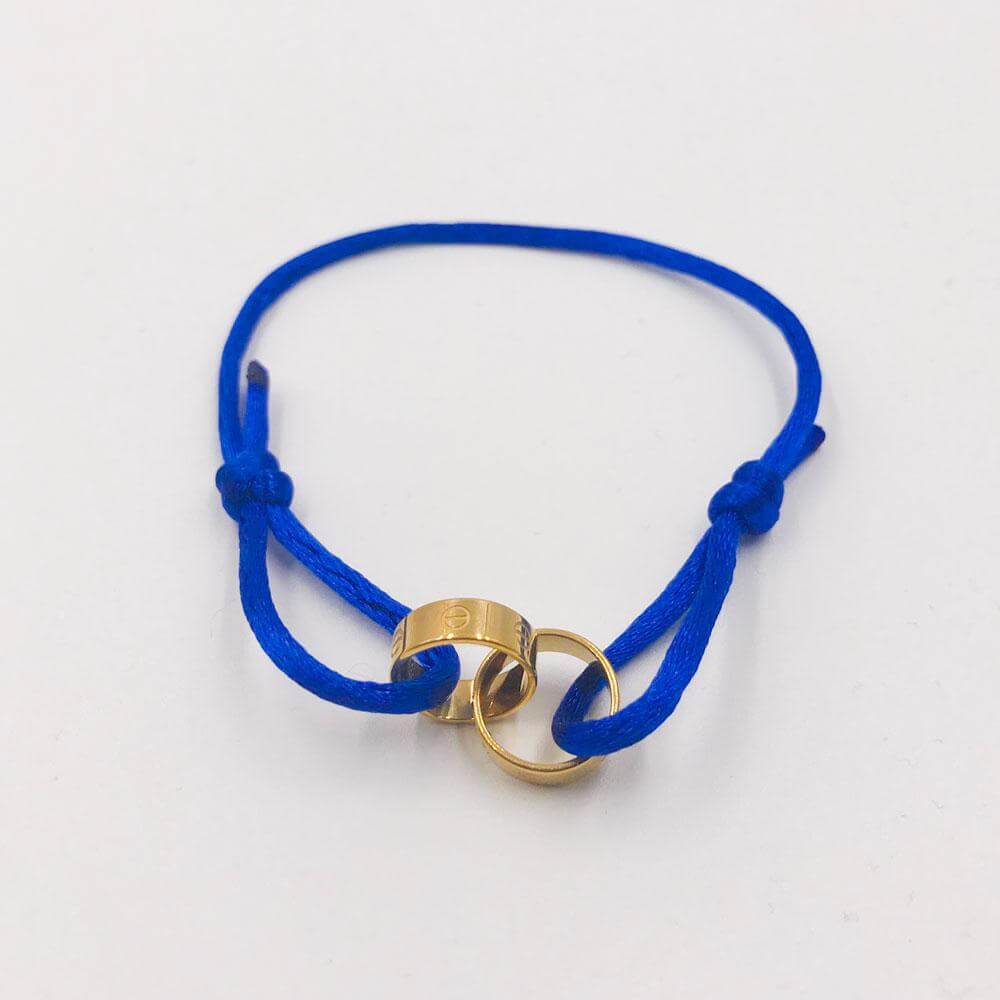 اسواره كارتير ستيل خيط وسط اسواره متوفر 5 لون ازرق ذهبي