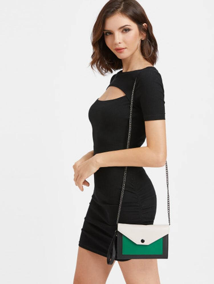 حقيبة كتف نسائية بلونين وسلسلة شنط وحقائب متوفر 1 لون