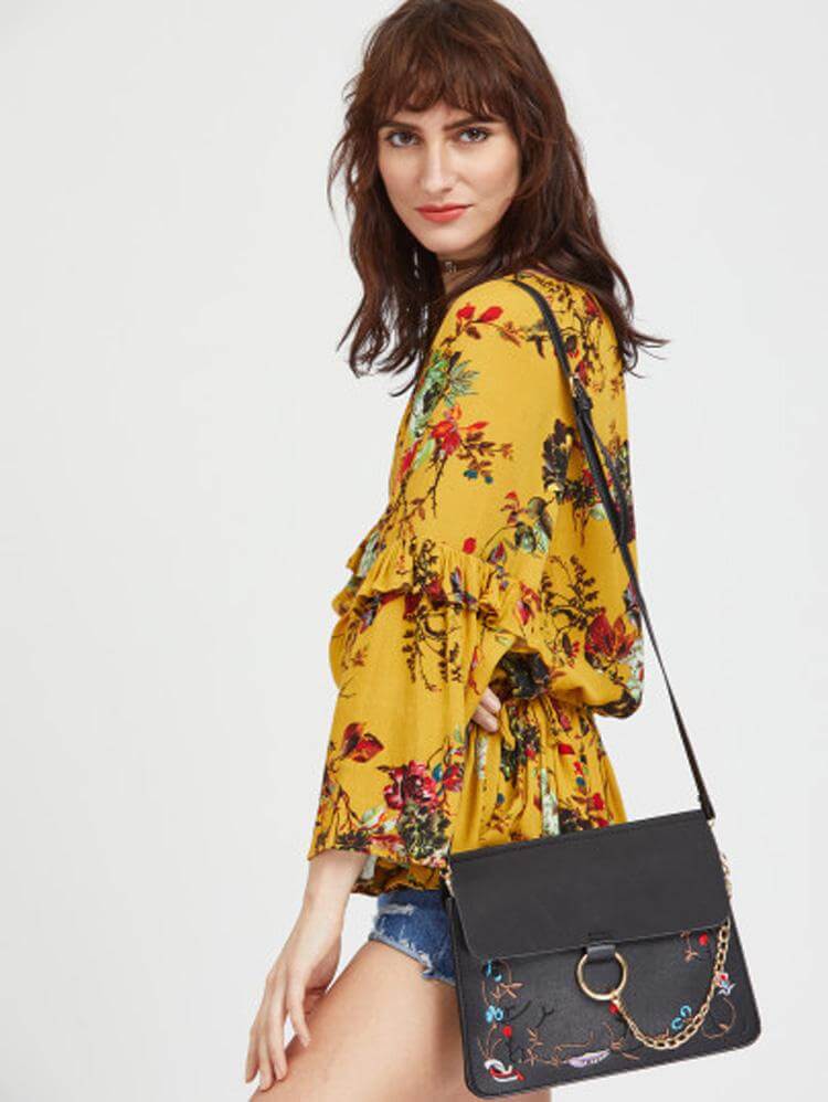 حقيبة كتف بسلسلة شنط وحقائب متوفر 2 لون