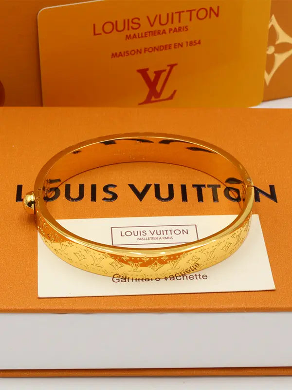 اسواره لويس فيتون فضي اسواره louis vuitton