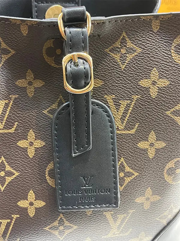شنطة لويس فيتون ماستر بني وسط شنط وحقائب louis vuitton bags