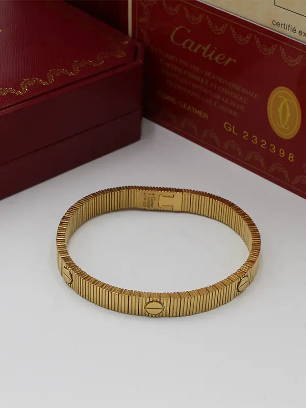 اساور كارتير الجديده ستنلس ستيل لوقو اسواره CARTIER ذهبي 17