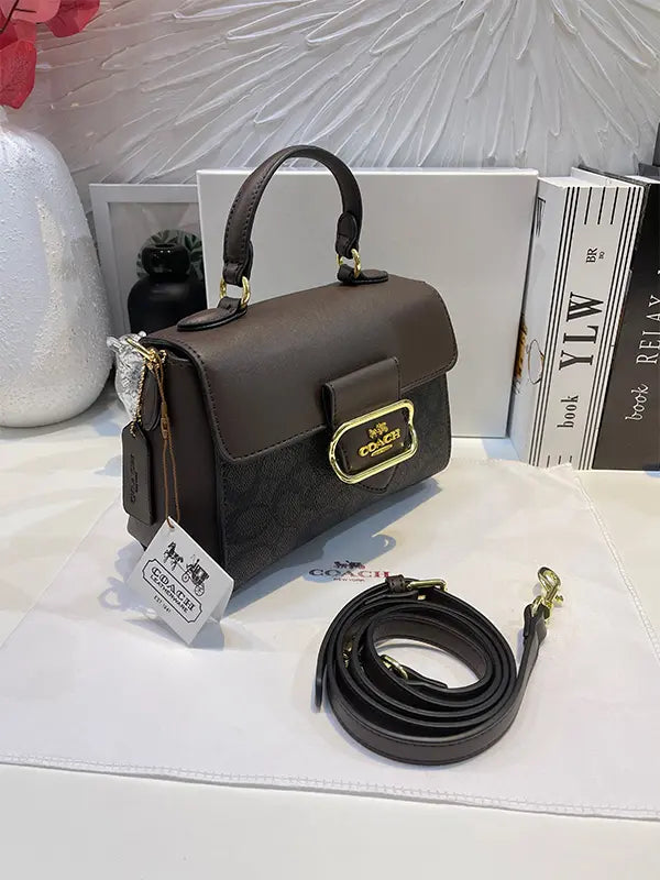 شنطة كوتش صغيره الوان شنط وحقائب coach bags