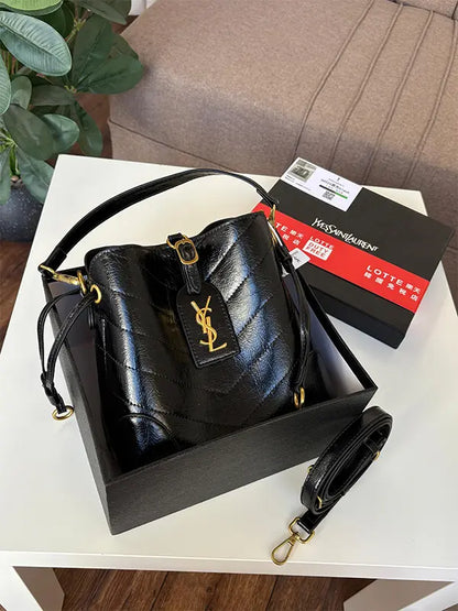 شنطة ايف سان لوران ماستر شنط وحقائب ysl