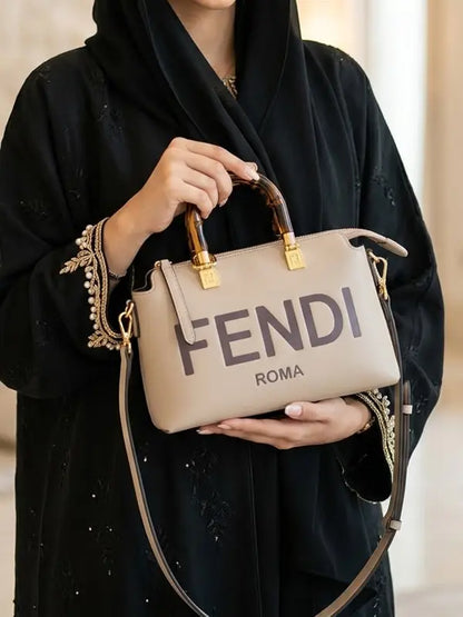 شنطة فندي باي ذا واي وسط الماستر