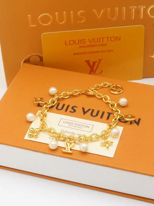 اساور لويس فيتون ملتي بندنتس لوقو ماستر اسواره louis vuitton