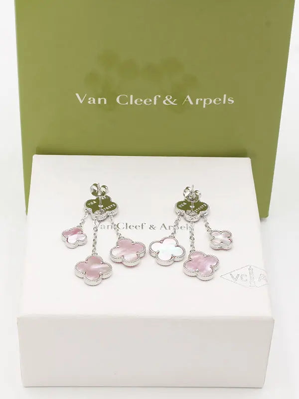 حلق فان كليف 4 ورود وسط حلق van cleef