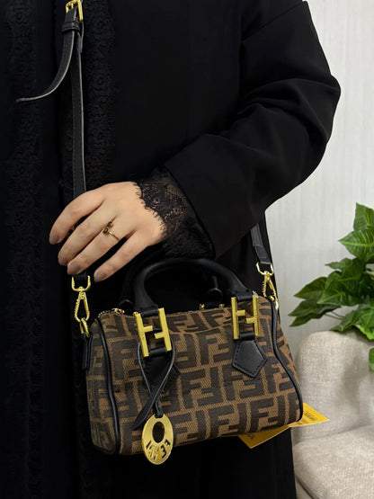 شنطة فندي هاي كواليتي الماستر صغيره شنط وحقائب fendi bags