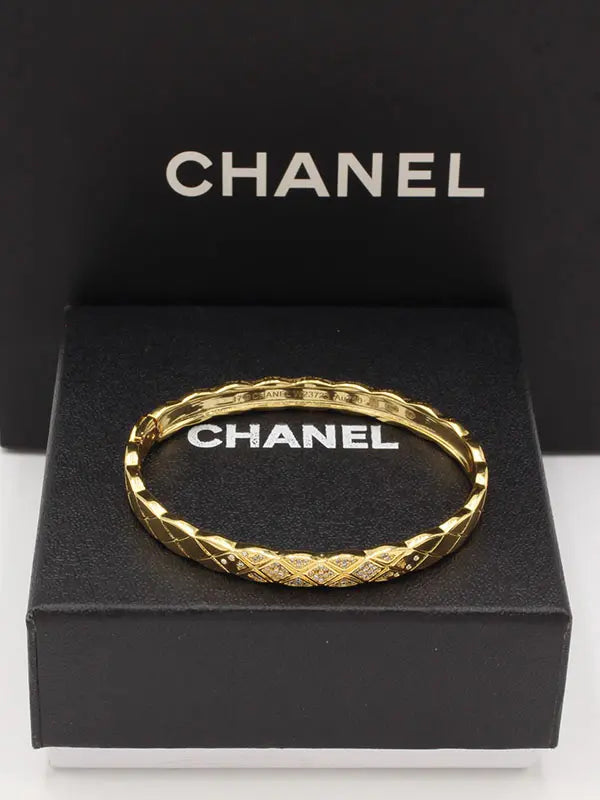 اساور شانيل الجديد ماستر 934 اسواره chanel