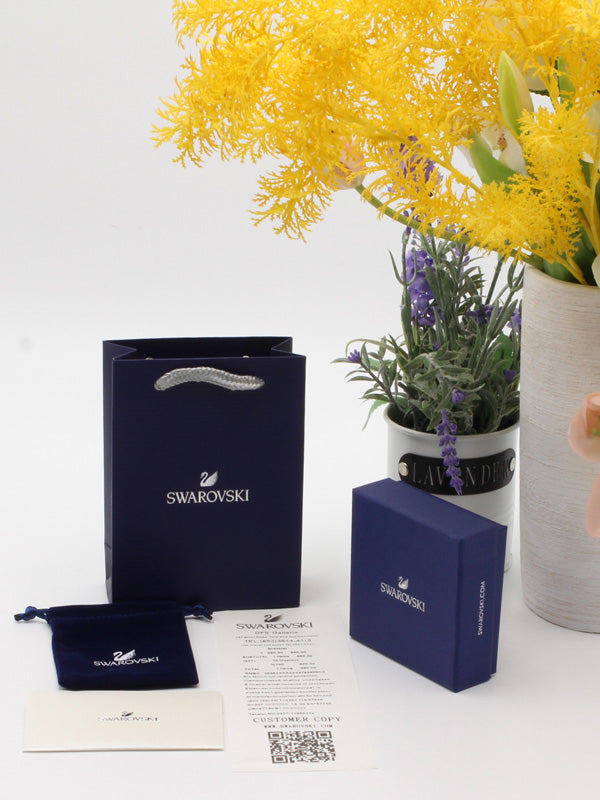 (ملحقات سواروفسكي للاكسسوارات (علبه مربع هدايا Swarovski