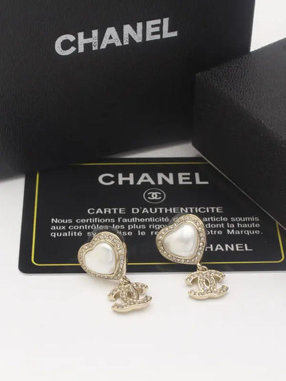 حلق شانيل هارت انتيك الجديد 718 حلق chanel