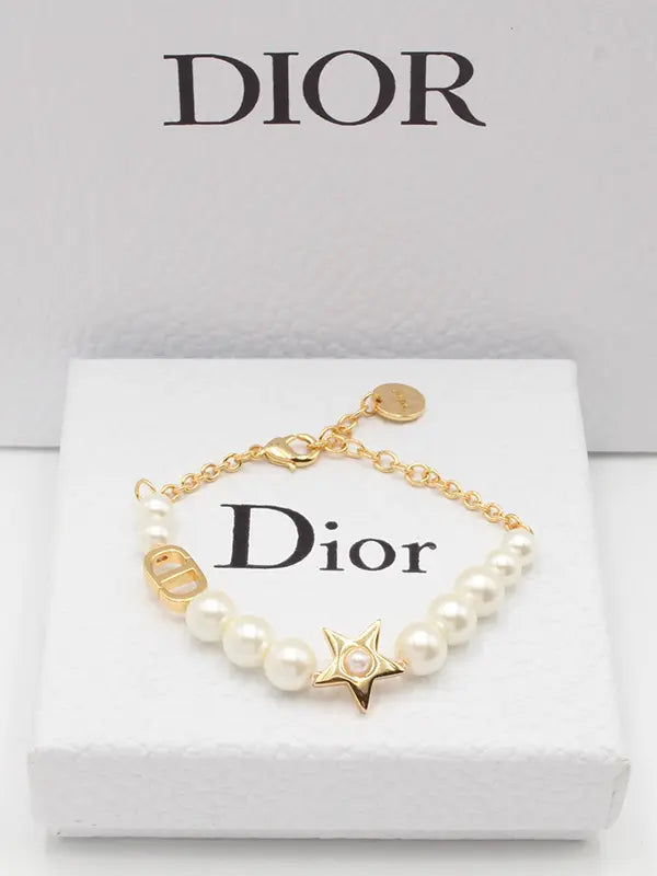 اساور ديور ستار لوقو بيرل اسواره dior