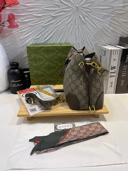 شنطة قوتشي ماستر وسط بنية شنط وحقائب gucci bags