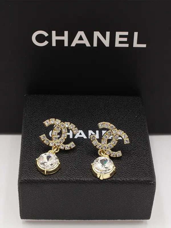 حلق شانيل 574 حلق chanel ذهبي
