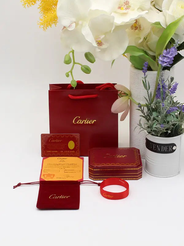 ملحقات كارتير الاصلية للاساور هدايا CARTIER