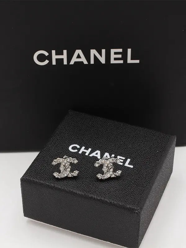 حلق شانيل 573 حلق chanel