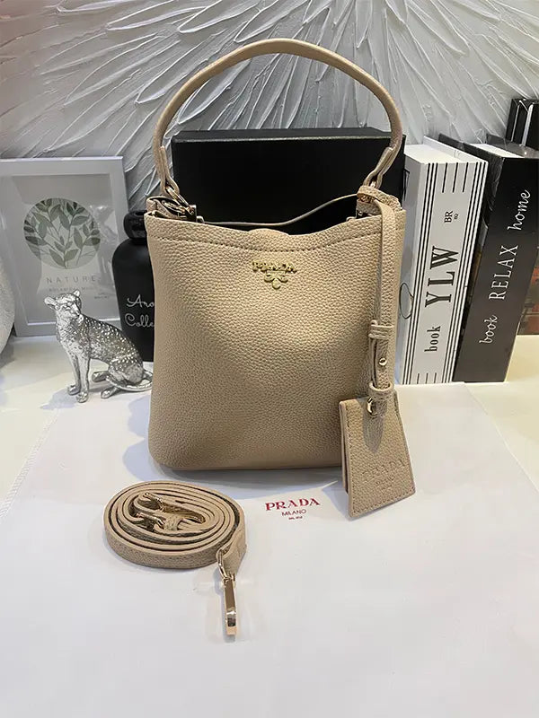 شنطة برادا ليذر شنط وحقائب brada bags بيج