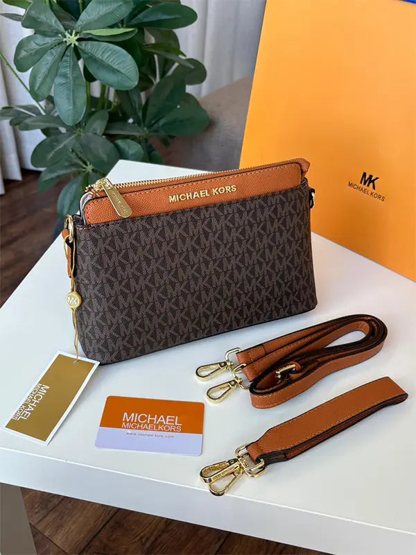 شنطه مايكل كورس ماستر شنط وحقائب اكسسوارات جويل اسود