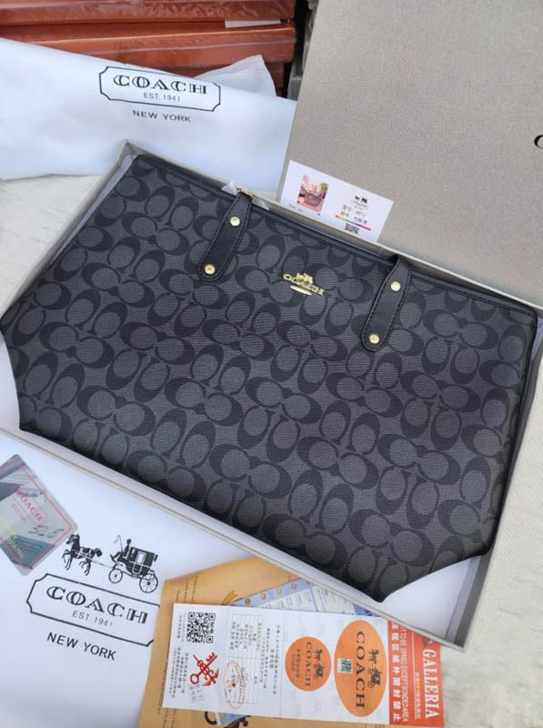 شنطة كوتش ماستر كبيرة شنط وحقائب coach bags