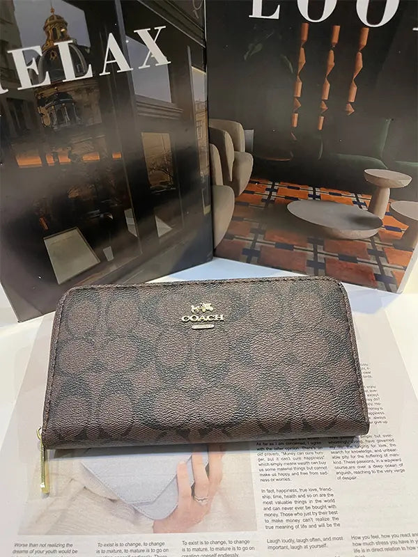 بوك كوتش 326 محافظ coach bags