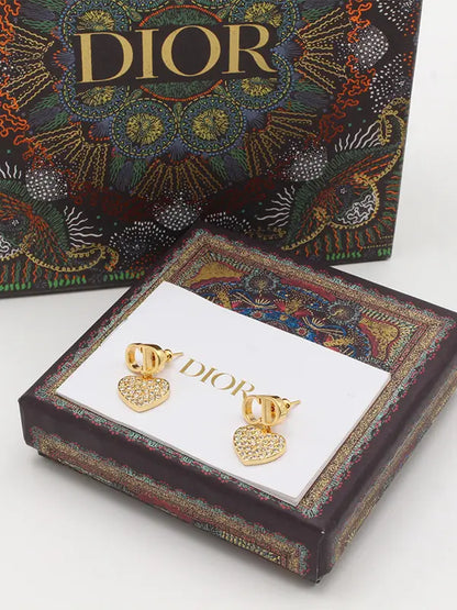 حلق ديور هارت كريستال لوقو حلق dior