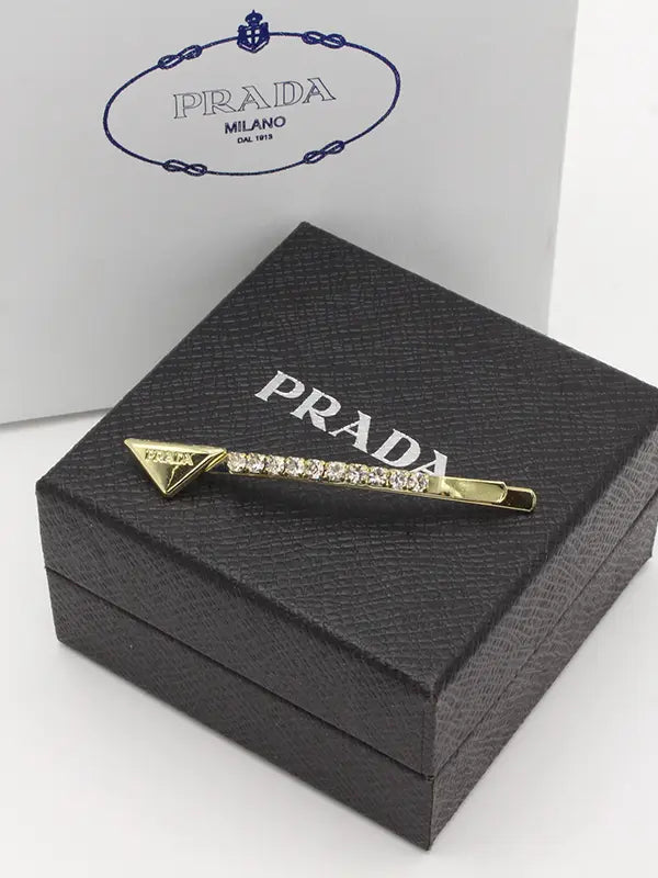 بنس برادا اكسسوارات شعر brada