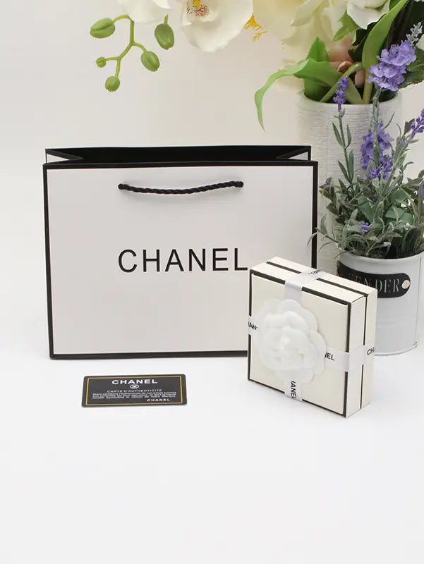 ملحقات شانيل للاطقم مربع هاي فيرجن هدايا chanel