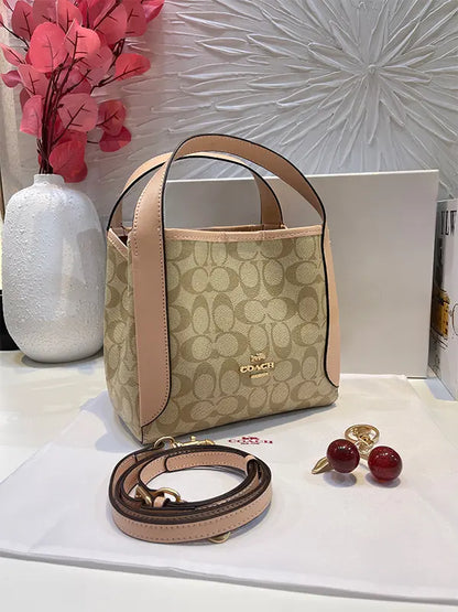 شنطة كوتش بالوان متعدده شنط وحقائب coach bags