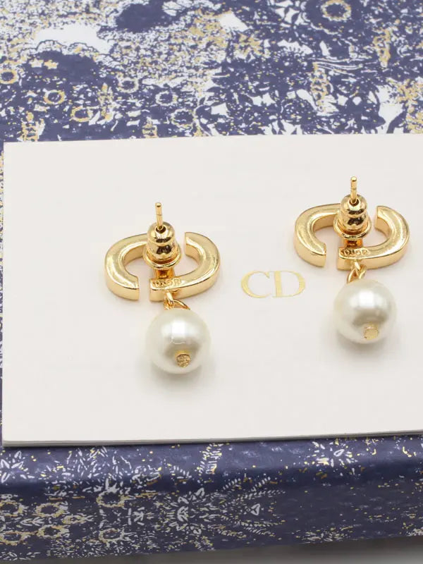 حلق ديور الجديد 677 ماستر حلق dior