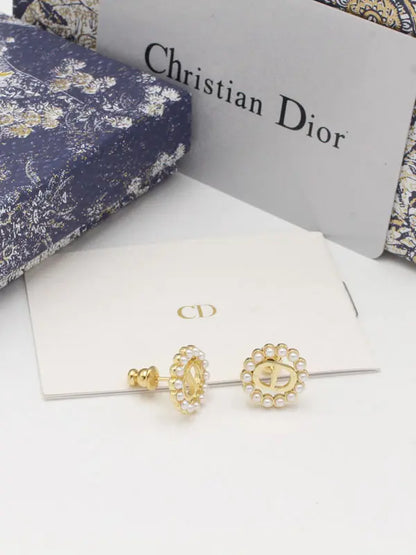 حلق ديور الجديد 680 حلق dior