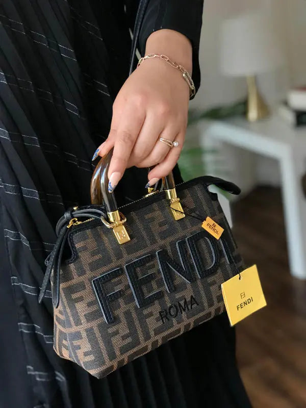 شنطة فندي ماستر 98 شنط وحقائب fendi bags اسود